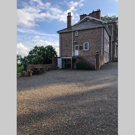 Hall & Gardens, & Hard Tennis Court, Wighill, Nr York And Leeds * تادكاستر