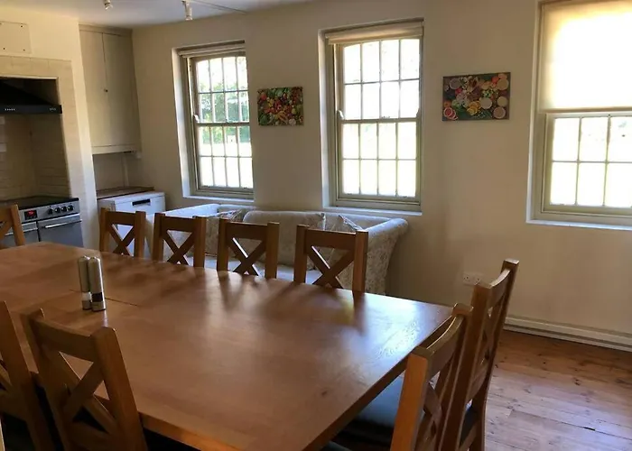 Holiday home Hall Cottage, Wighill Near York And Leeds *