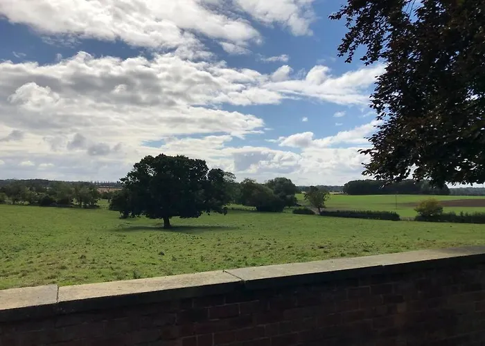 Hall Cottage, Wighill Near York And Leeds Holiday home Tadcaster