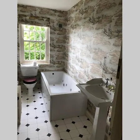 Hall Cottage, Wighill Near York And Leeds